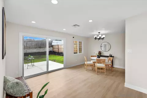Dining - 505 Parkbrook St, Spring Valley, CA 91977 photo 3 of 6