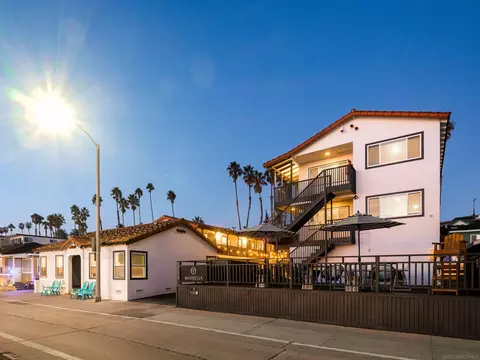 Exterior - 308 S The Strand, Oceanside, CA 92054 photo 5 of 7
