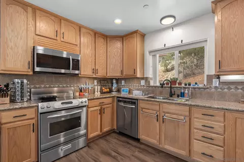 Kitchen - 1610 Cuyamaca Ave, Spring Valley, CA 91977 photo 1 of 1