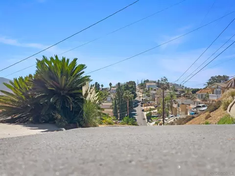 View/Area - 1610 Cuyamaca Ave, Spring Valley, CA 91977 photo 2 of 7
