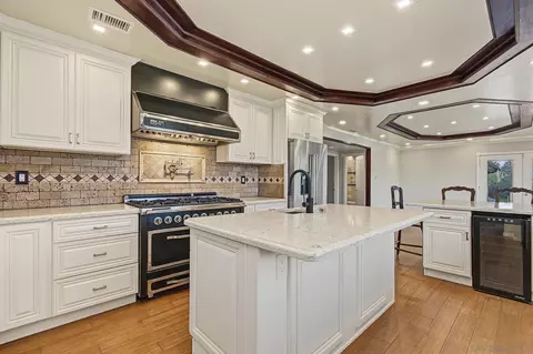 Kitchen - 4262 Bancroft Dr, La Mesa, CA 91941 photo 1 of 6