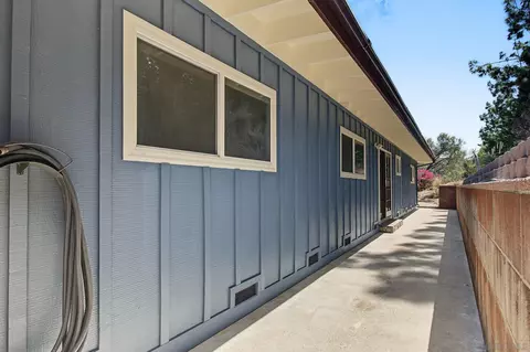 Exterior - 4262 Bancroft Dr, La Mesa, CA 91941 photo 12 of 13