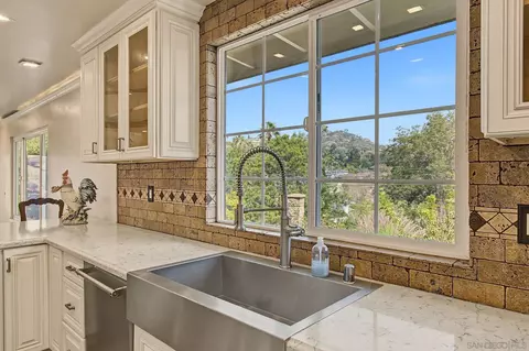 Kitchen - 4262 Bancroft Dr, La Mesa, CA 91941 photo 3 of 6