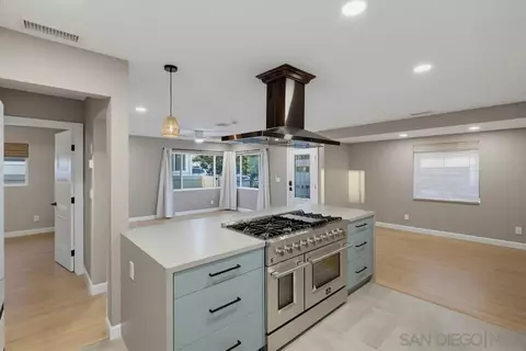 Kitchen - 5850 Jan, La Mesa, CA 91942 photo 5 of 12