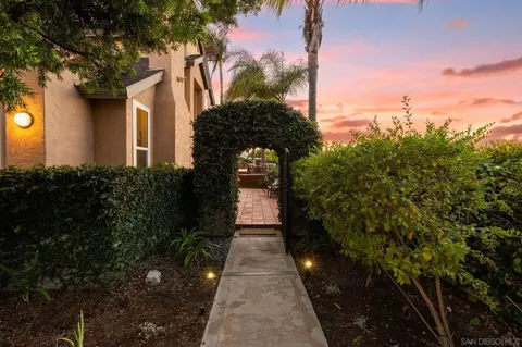 Exterior - 3152 Levante St, Carlsbad, CA 92009 photo 4 of 29