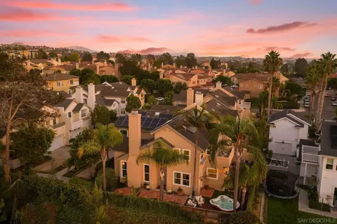 View/Area - 3152 Levante St, Carlsbad, CA 92009 photo 4 of 11