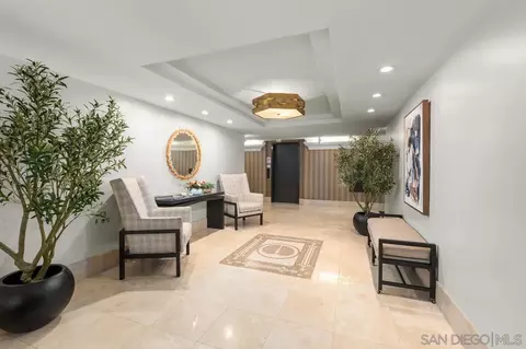 Entry Way - 7635 Eads Ave #306, La Jolla, CA 92037 photo 2 of 2