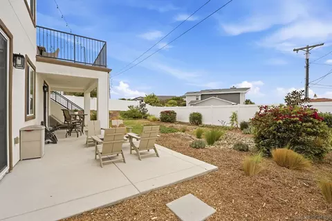 Exterior - 1858 Avocado Rd, Oceanside, CA 92054 photo 8 of 10