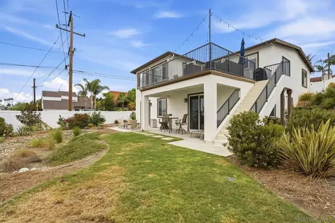 Exterior - 1858 Avocado Rd, Oceanside, CA 92054 photo 7 of 10