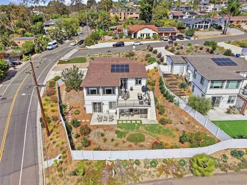 View/Area - 1858 Avocado Rd, Oceanside, CA 92054 photo 3 of 6