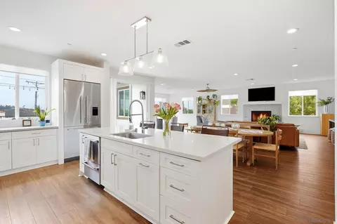 Kitchen - 1858 Avocado Rd, Oceanside, CA 92054 photo 6 of 6