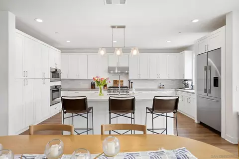 Kitchen - 1858 Avocado Rd, Oceanside, CA 92054 photo 3 of 6
