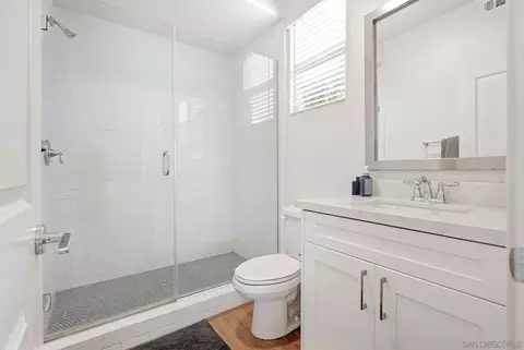 Bath - 1858 Avocado Rd, Oceanside, CA 92054 photo 6 of 6