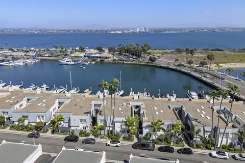 View/Area - 13 Antigua Ct, Coronado, CA 92118 photo 5 of 10