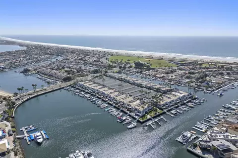 View/Area - 13 Antigua Ct, Coronado, CA 92118 photo 9 of 10