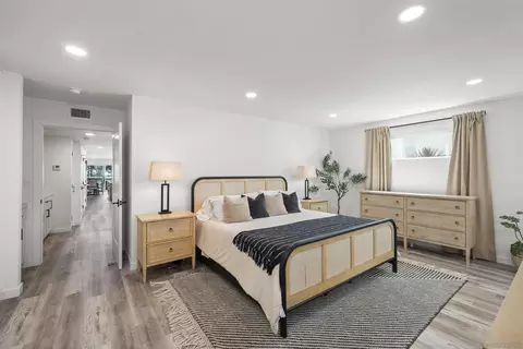 Bedroom - 13 Antigua Ct, Coronado, CA 92118 photo 1 of 5