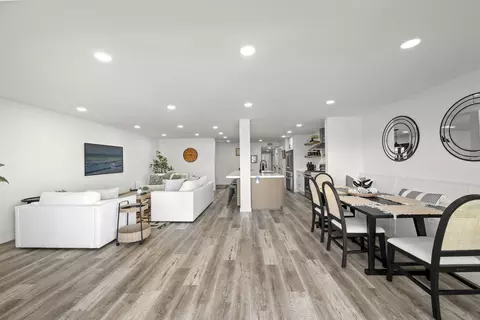 Dining - 13 Antigua Ct, Coronado, CA 92118 photo 1 of 2