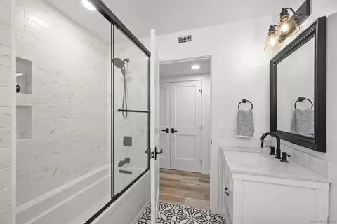 Bath - 13 Antigua Ct, Coronado, CA 92118 photo 4 of 4