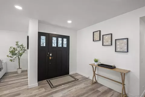 Entry Way - 13 Antigua Ct, Coronado, CA 92118 photo 1 of 2