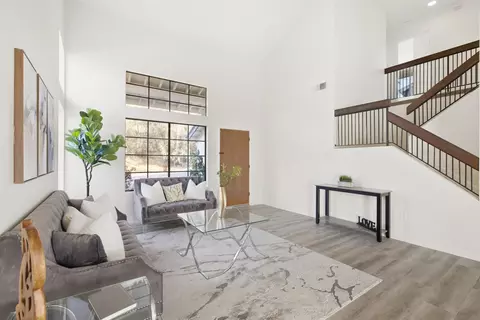 864 Angelus, San Diego, CA 92114