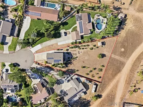 View/Area - 23638 Barrego Way, Ramona, CA 92065 photo 8 of 13