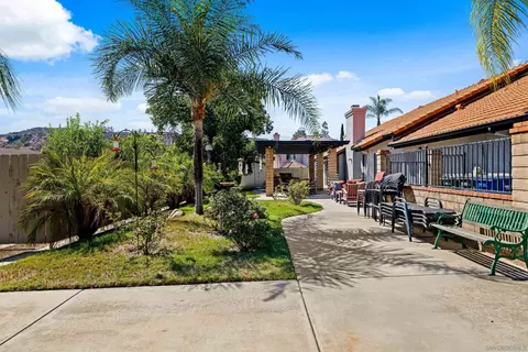 Exterior - 12693 Shayann Ln, Lakeside, CA 92040 photo 3 of 12