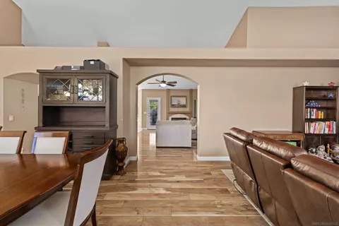 Entry Way - 12693 Shayann Ln, Lakeside, CA 92040 photo 3 of 4