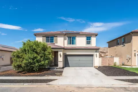 Exterior - 3048 Eveningcloud St, Hemet, CA 92543 photo 1 of 8