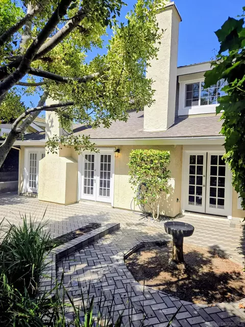 586 Southbridge, Encinitas, CA 92024 photo 5