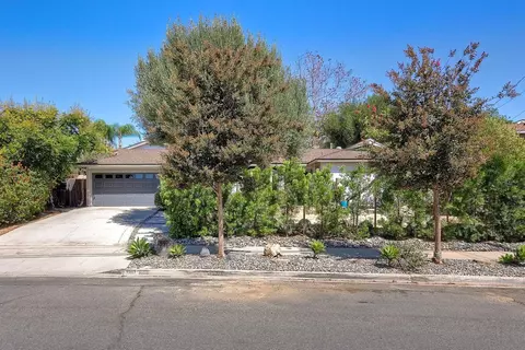 1591 Olive Hls, El Cajon, CA 92021