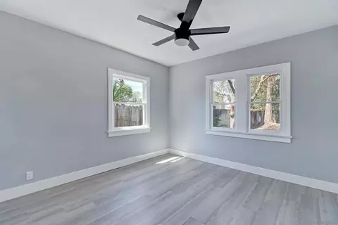 Bedroom - 4199 Sunnyside Dr, Riverside, CA 92506 photo 3 of 4