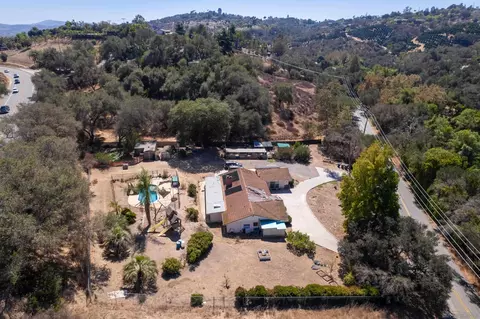 View/Area - 3950 Hellers Bnd, Fallbrook, CA 92028 photo 1 of 1