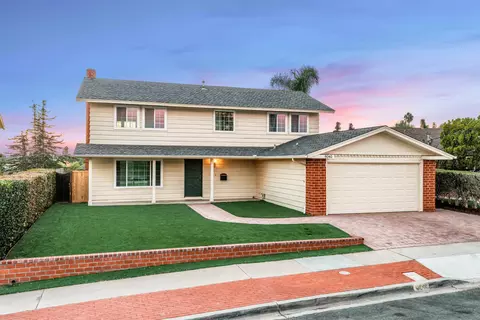 6040 Dirac St, San Diego, CA 92122