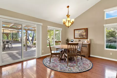 Dining - 12654 Acacia Ter, Poway, CA 92064 photo 3 of 4