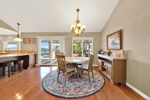 Dining - 12654 Acacia Ter, Poway, CA 92064 photo 2 of 4