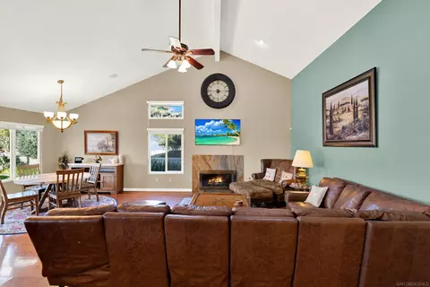 Living - 12654 Acacia Ter, Poway, CA 92064 photo 5 of 6