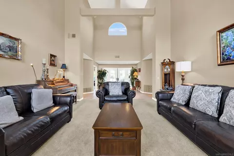 Living - 12654 Acacia Ter, Poway, CA 92064 photo 3 of 6