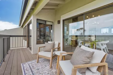Exterior - 6585 Caminito Scioto, La Jolla, CA 92037 photo 5 of 7