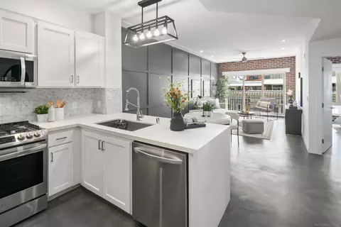 450 J #5151, San Diego, CA 92101