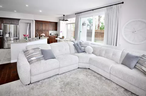 Living - 5005 Caspian, Oceanside, CA 92057 photo 10 of 10