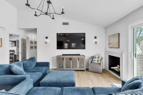 Living - 10929 Anja Way, Lakeside, CA 92040 photo 3 of 3