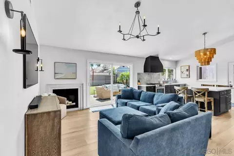 Living - 10929 Anja Way, Lakeside, CA 92040 photo 1 of 3