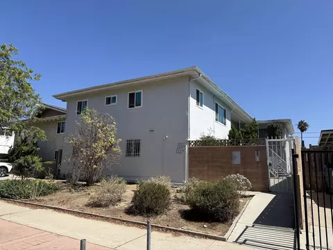 3837 Kendall St, San Diego, CA 92109