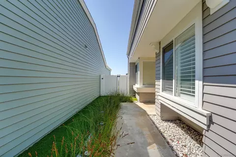 Exterior - Undisclosed, Carlsbad, CA 92011 photo 1 of 5