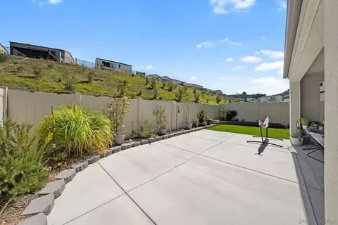 Exterior - 35241 Valencia Pt, Fallbrook, CA 92028 photo 9 of 16