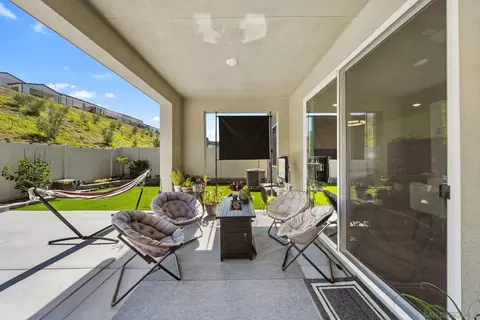 Exterior - 35241 Valencia Pt, Fallbrook, CA 92028 photo 8 of 16