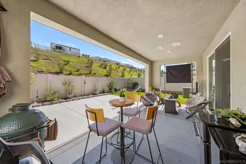 Exterior - 35241 Valencia Pt, Fallbrook, CA 92028 photo 7 of 16