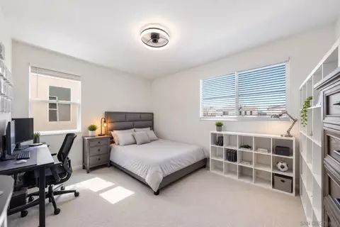 Bedroom - 35241 Valencia Pt, Fallbrook, CA 92028 photo 7 of 7