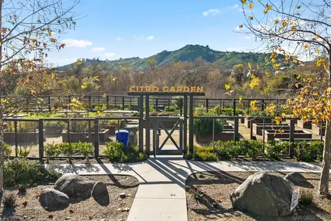 View/Area - 35241 Valencia Pt, Fallbrook, CA 92028 photo 5 of 7