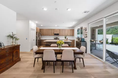 Dining - 35241 Valencia Pt, Fallbrook, CA 92028 photo 3 of 3